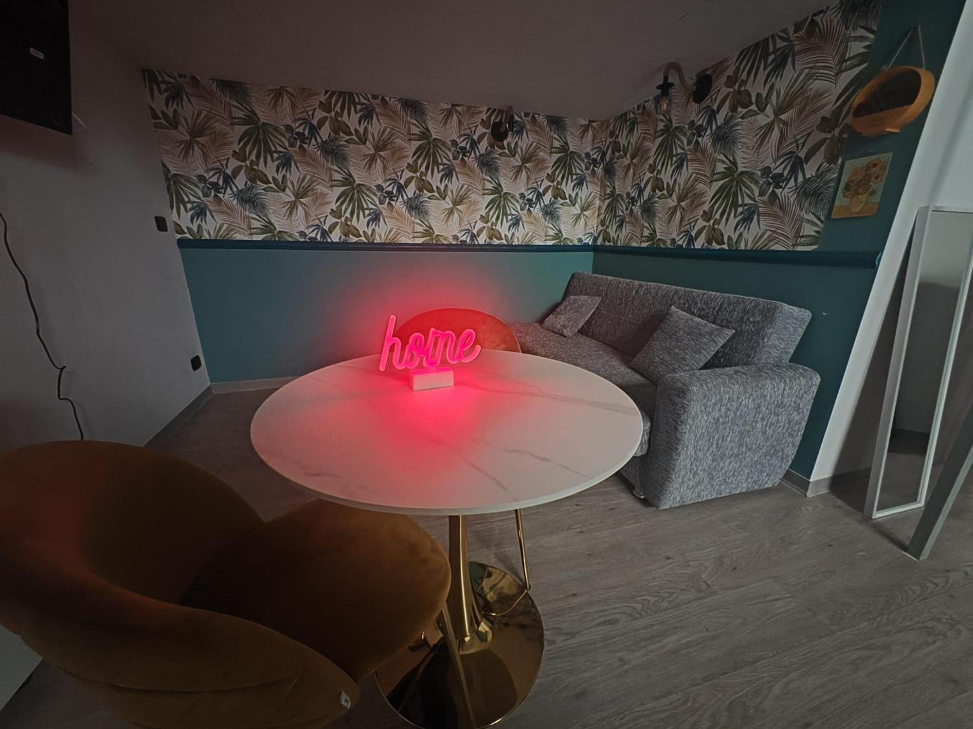 Apartament Lux Loft In Centro Bari Zewnętrze zdjęcie